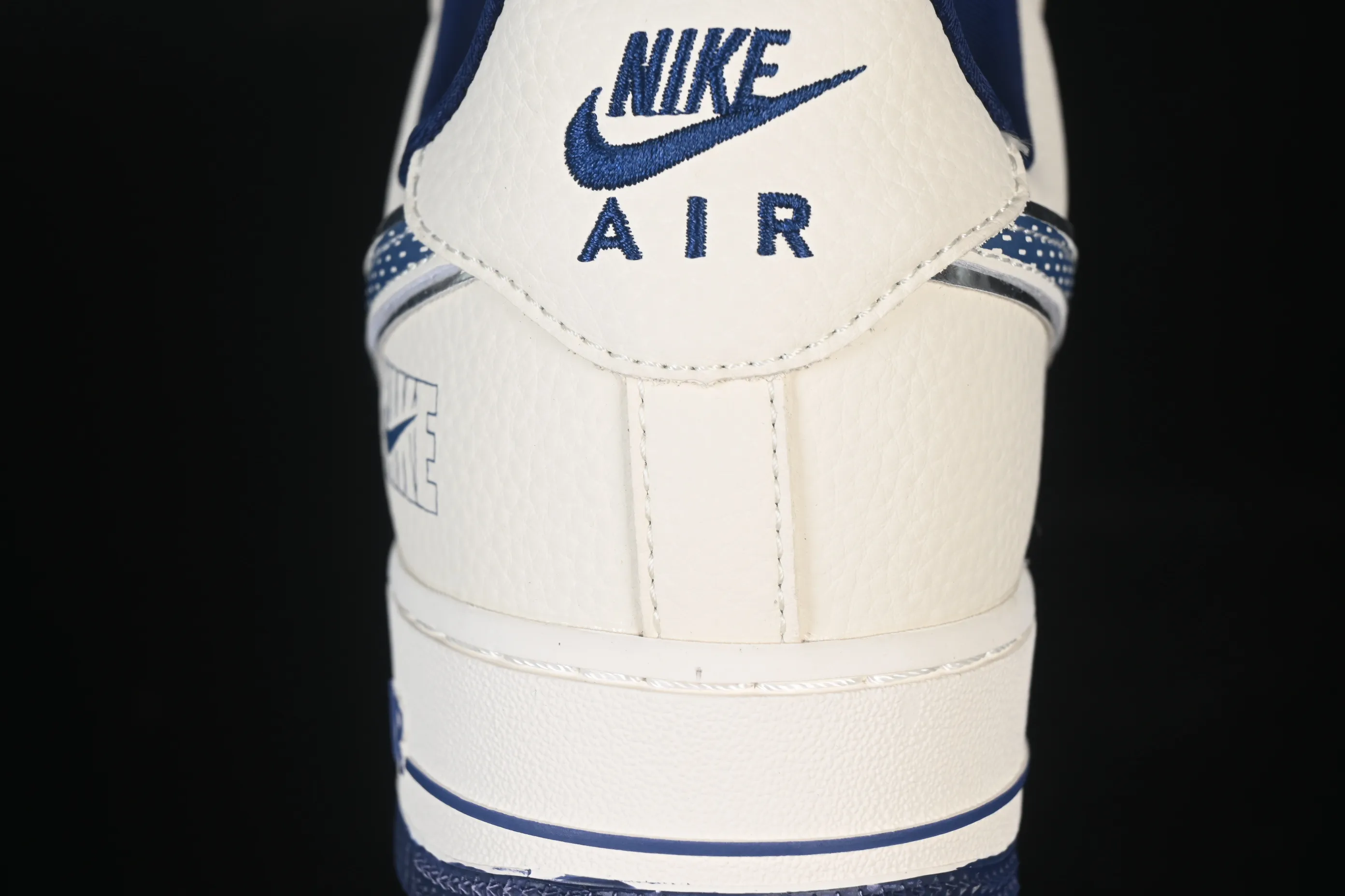 All Categories Nk Air Force 1 Air Force Series Nk Air Force 1 Low Air Force Low Nike Air Force 1'07 Low Beige Star Air Force One Low Casual Shoes DF0188-108